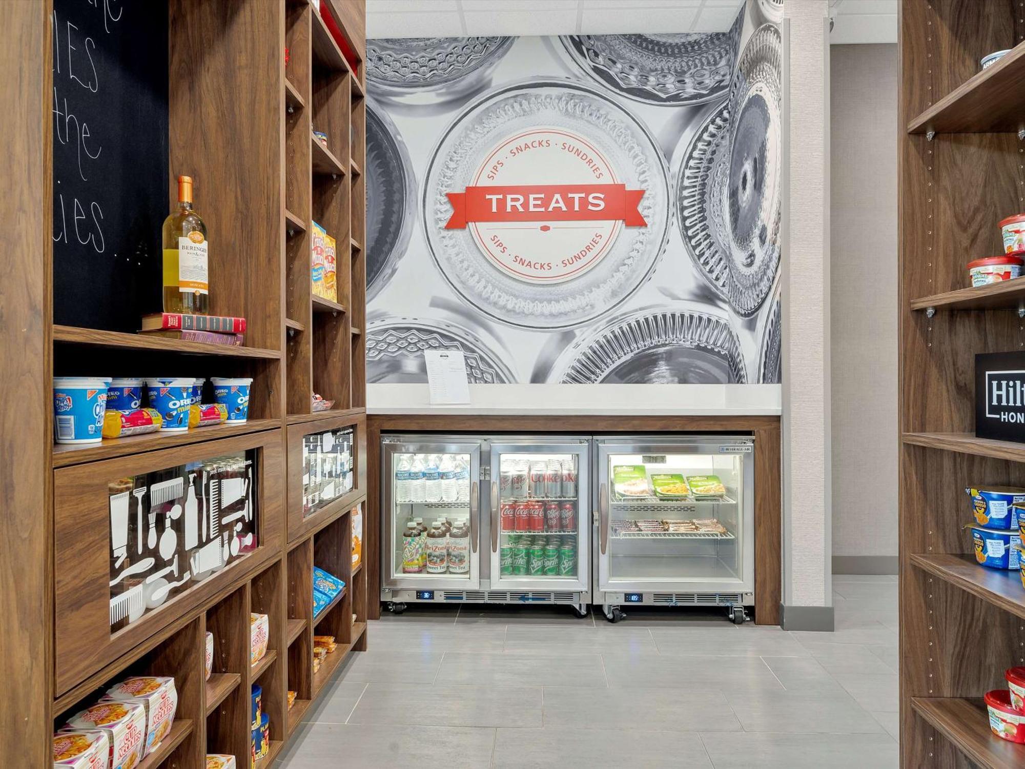 勒夫金希尔顿欢朋套房酒店 拉夫金 外观 照片